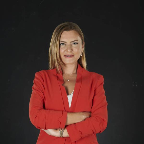 Sisterhood Hour: Future of Work with Feyza Narlı