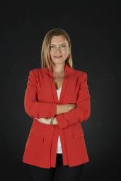 feyza narlı.jpg