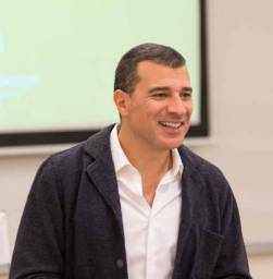 ufuk çakmakçı.jpg